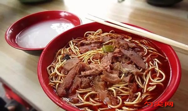 襄陽(yáng)牛雜面