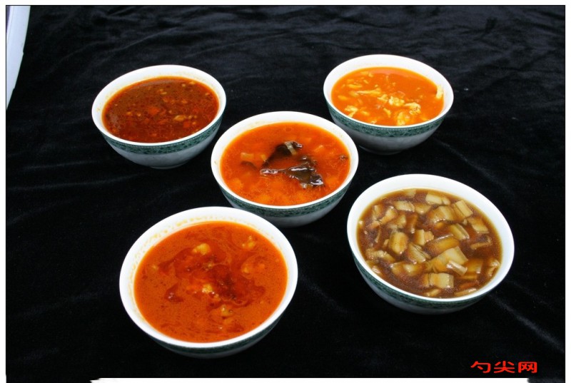 9422660_111021776000_2