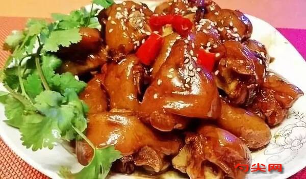 DC706D46922C6A7A1C8FCDB52B2A653C436DB4E1_size74_w816_h478