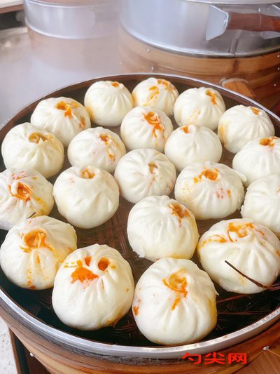 透油皮小籠包