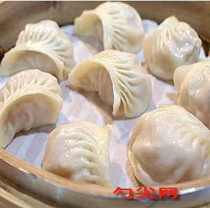 燙面蒸餃